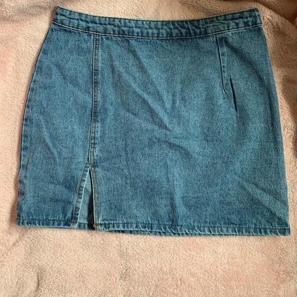 Denim zip up skirt - Picture 3 of 3